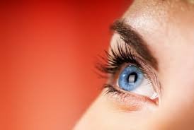 Симптоми і лікування синдрому сухого ока