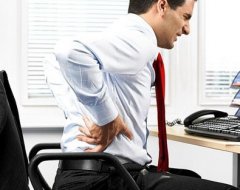 Біль у спині при захворюванні хребта