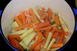  Тушкована морква з пастернаком 