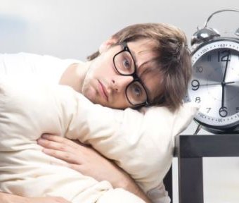 Вчені: короткий сон гірше безсоння