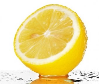 Лікувальні властивості лимона: вітаміни, мінерали, що ще? 