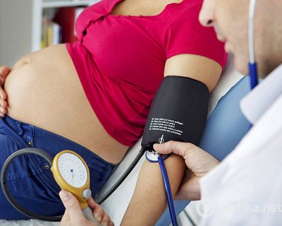 Тиск у вагітних: чим небезпечне підвищений і знижений тиск при вагітності