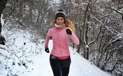 Як бігати взимку на вулиці: правильний одяг, підготовка і поради