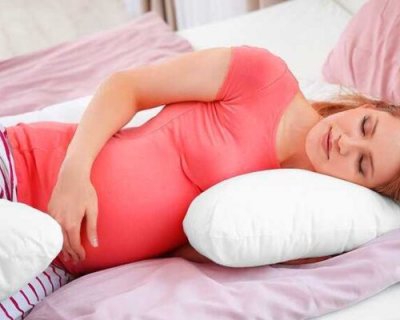 Як спати під час вагітності: пози для безпечного сну