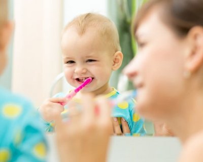 Не змушувати, а мотивувати: як сьогодні лікують зуби дітям та підліткам